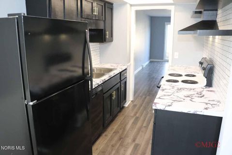 Tiny photo for 5212 Regency Drive #C, Toledo, OH 43615 (MLS # 10005486)