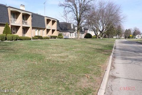 Tiny photo for 5212 Regency Drive #C, Toledo, OH 43615 (MLS # 10005486)