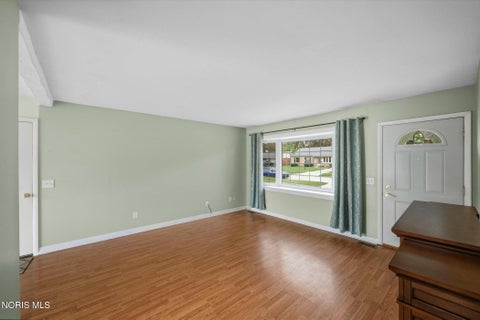 Tiny photo for 1736 Parkway Drive #North, Maumee, OH 43537 (MLS # 10013424)