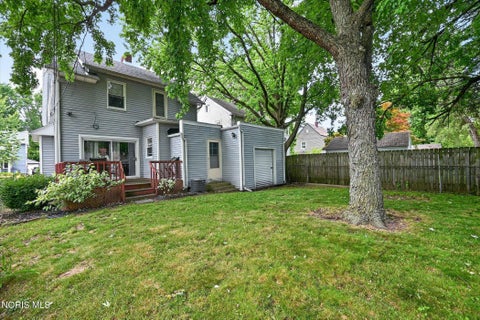 Tiny photo for 2235 Charlestown Avenue, Toledo, OH 43613 (MLS # 10009301)