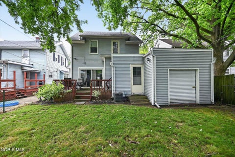 Tiny photo for 2235 Charlestown Avenue, Toledo, OH 43613 (MLS # 10009301)