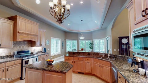 Tiny photo for 7842 Windsor Wood Court, Maumee, OH 43537 (MLS # 10012629)