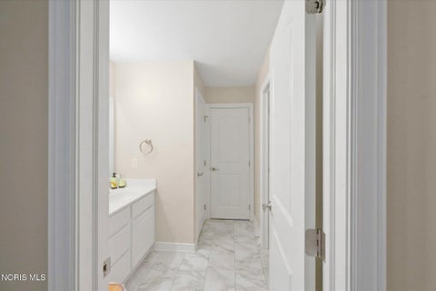 Tiny photo for 2334 Sunflower Court, Perrysburg, OH 43551 (MLS # 10012663)