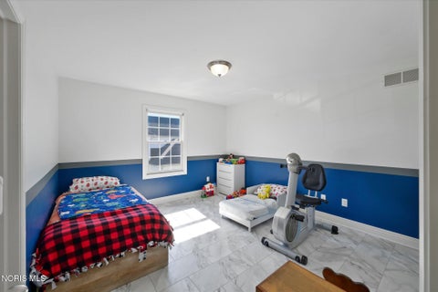 Tiny photo for 2334 Sunflower Court, Perrysburg, OH 43551 (MLS # 10012663)