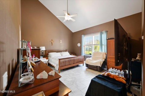 Tiny photo for 2334 Sunflower Court, Perrysburg, OH 43551 (MLS # 10012663)