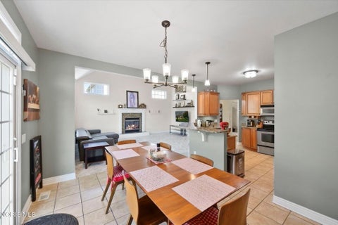 Tiny photo for 2334 Sunflower Court, Perrysburg, OH 43551 (MLS # 10012663)