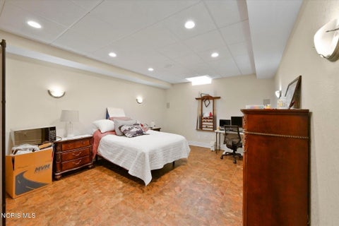 Tiny photo for 2334 Sunflower Court, Perrysburg, OH 43551 (MLS # 10012663)