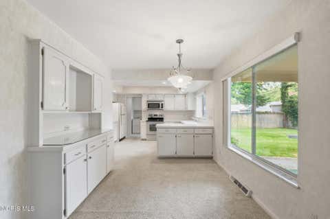 Tiny photo for 5170 Saddlecreek Road, Toledo, OH 43623 (MLS # 10012183)