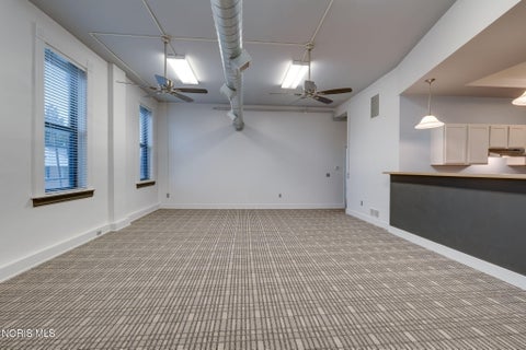 Tiny photo for 44 S Saint Clair Street #Apt 1, Toledo, OH 43604 (MLS # 10013026)