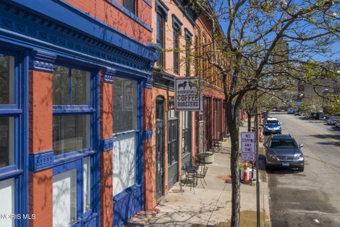 Tiny photo for 44 S Saint Clair Street #Apt 1, Toledo, OH 43604 (MLS # 10013026)