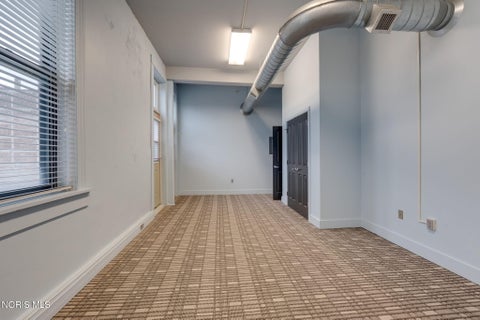 Tiny photo for 44 S Saint Clair Street #Apt 1, Toledo, OH 43604 (MLS # 10013026)
