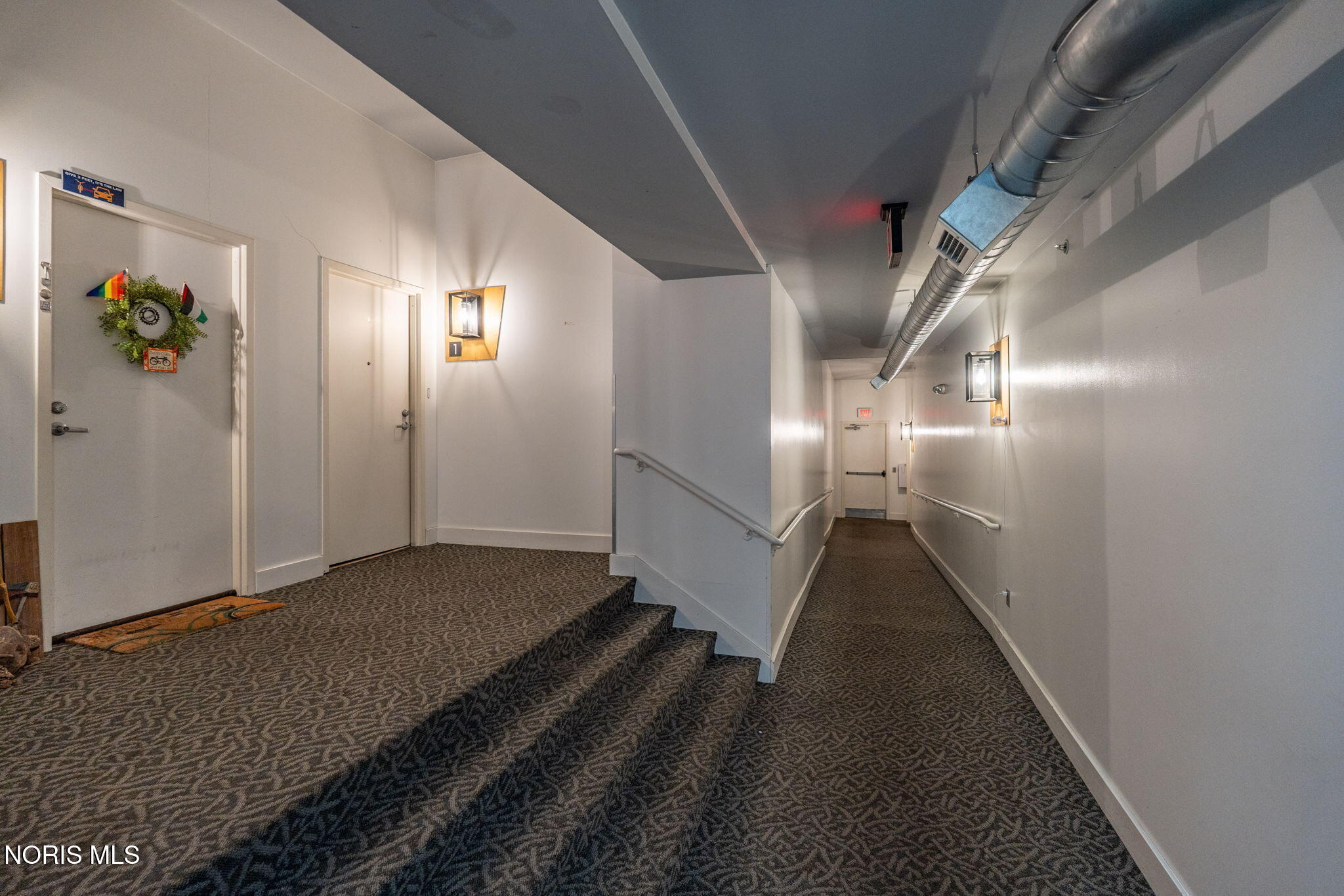 44 S Saint Clair Street Apt 1
