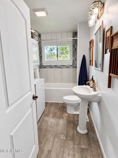 Tiny photo for 23136 W Curtice E And W Road, Curtice, OH 43412 (MLS # 10014827)
