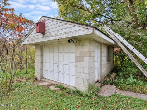 Tiny photo for 23136 W Curtice E And W Road, Curtice, OH 43412 (MLS # 10014827)