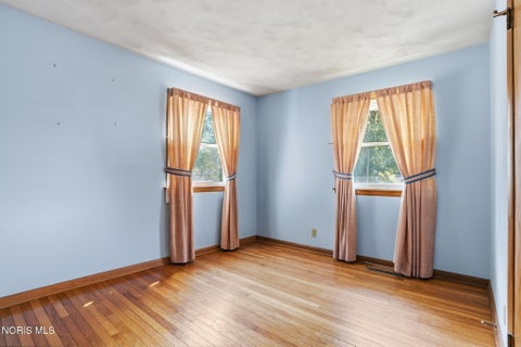 Tiny photo for 216 Esther Lane, Findlay, OH 45840 (MLS # 10013163)