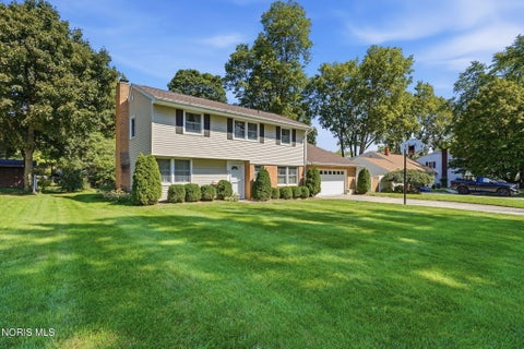 Tiny photo for 216 Esther Lane, Findlay, OH 45840 (MLS # 10013163)