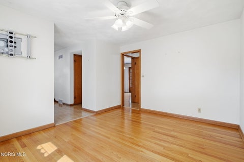 Tiny photo for 216 Esther Lane, Findlay, OH 45840 (MLS # 10013163)