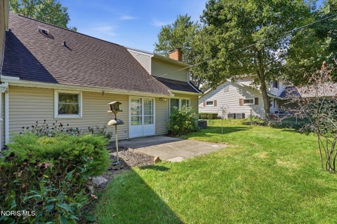 Tiny photo for 216 Esther Lane, Findlay, OH 45840 (MLS # 10013163)