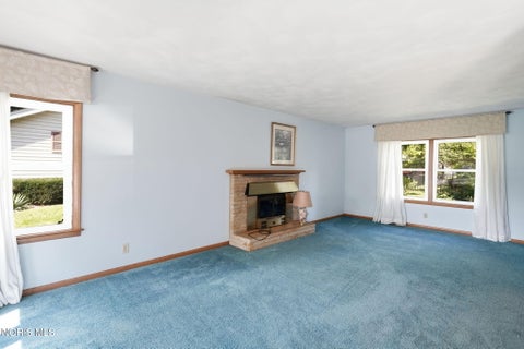 Tiny photo for 216 Esther Lane, Findlay, OH 45840 (MLS # 10013163)