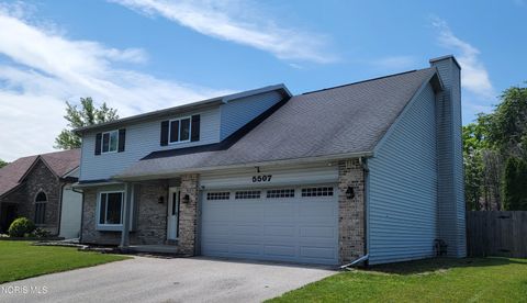 Tiny photo for 5507 Greenridge Drive, Toledo, OH 43615 (MLS # 10009759)