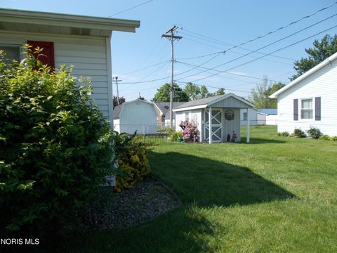 Tiny photo for 1111 Indiana Avenue, Napoleon, OH 43545 (MLS # 10007962)