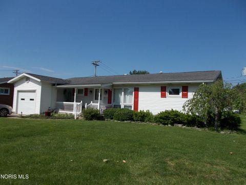 Photo of 1111 Indiana Avenue, Napoleon, OH 43545 (MLS # 10007962)