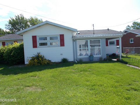 Tiny photo for 1111 Indiana Avenue, Napoleon, OH 43545 (MLS # 10007962)