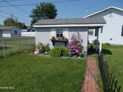 Tiny photo for 1111 Indiana Avenue, Napoleon, OH 43545 (MLS # 10007962)