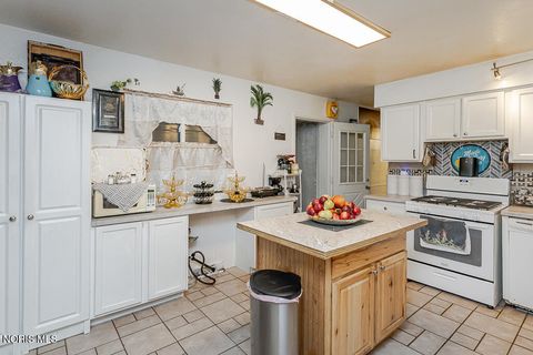 Tiny photo for 3232 Moffat Road, Toledo, OH 43615 (MLS # 10008207)
