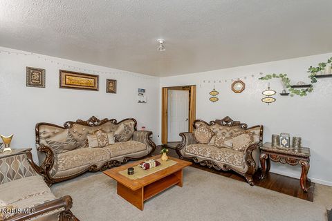 Tiny photo for 3232 Moffat Road, Toledo, OH 43615 (MLS # 10008207)