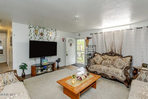 Tiny photo for 3232 Moffat Road, Toledo, OH 43615 (MLS # 10008207)