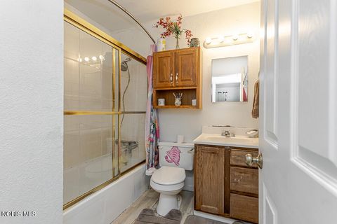 Tiny photo for 3232 Moffat Road, Toledo, OH 43615 (MLS # 10008207)