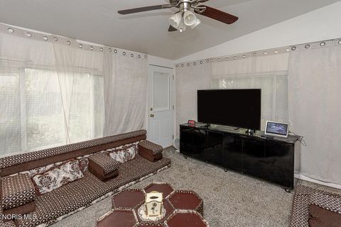 Tiny photo for 3232 Moffat Road, Toledo, OH 43615 (MLS # 10008207)