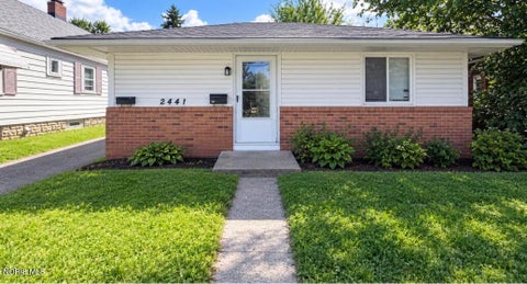 Multifamily For Sale - 2441 Airport Highway<br/> Toledo, OH 43609
