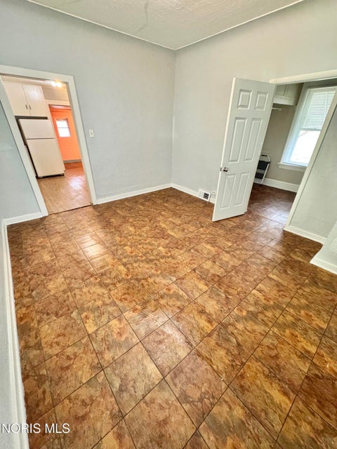 Tiny photo for 158 Everett Street, Toledo, OH 43608 (MLS # 10012985)