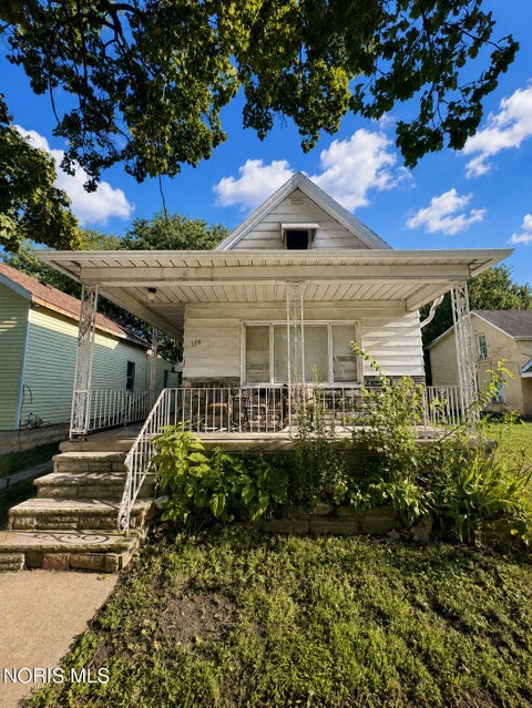 Photo of 158 Everett Street, Toledo, OH 43608 (MLS # 10012985)