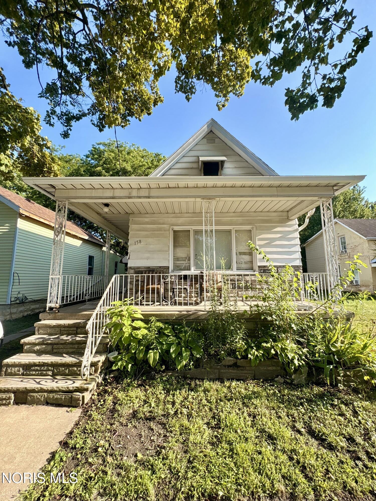 158 Everett Street