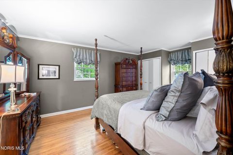Tiny photo for 4525 Granville Court, Toledo, OH 43615 (MLS # 10007468)