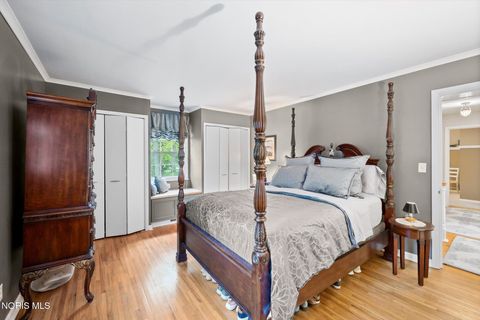 Tiny photo for 4525 Granville Court, Toledo, OH 43615 (MLS # 10007468)