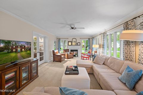 Tiny photo for 4525 Granville Court, Toledo, OH 43615 (MLS # 10007468)