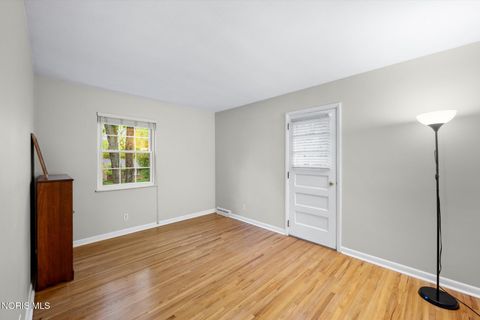 Tiny photo for 4525 Granville Court, Toledo, OH 43615 (MLS # 10007468)
