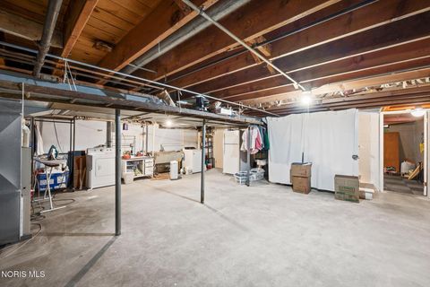 Tiny photo for 4525 Granville Court, Toledo, OH 43615 (MLS # 10007468)