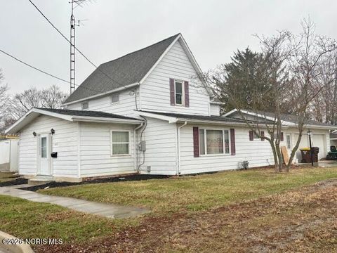 Photo of 1535 E 3rd Street, Ottawa, OH 45875 (MLS # 10003115)