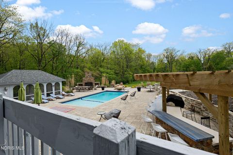 Tiny photo for 14951 Stonehaven Drive, Perrysburg, OH 43551 (MLS # 10007843)