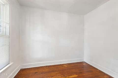 Tiny photo for 38 E Streicher Street, Toledo, OH 43608 (MLS # 10010192)