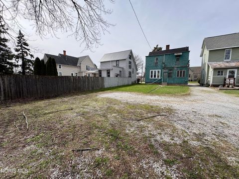 Tiny photo for 66 N Sandusky Street, Tiffin, OH 44883 (MLS # 10005529)