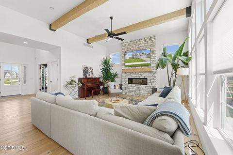 Tiny photo for 130 Barton Creek Drive, Perrysburg, OH 43551 (MLS # 10006694)