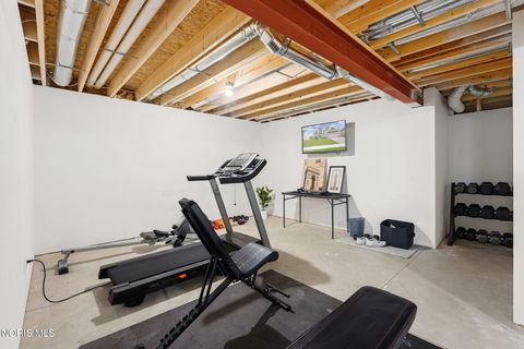 Tiny photo for 130 Barton Creek Drive, Perrysburg, OH 43551 (MLS # 10006694)