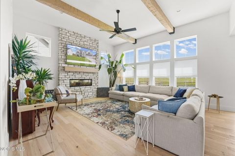 Tiny photo for 130 Barton Creek Drive, Perrysburg, OH 43551 (MLS # 10006694)