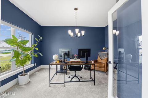 Tiny photo for 130 Barton Creek Drive, Perrysburg, OH 43551 (MLS # 10006694)